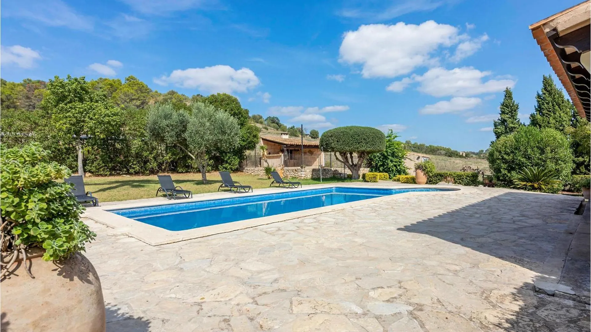 Nice Home In Sineu Vakantiehuis Sineu (Mallorca)
