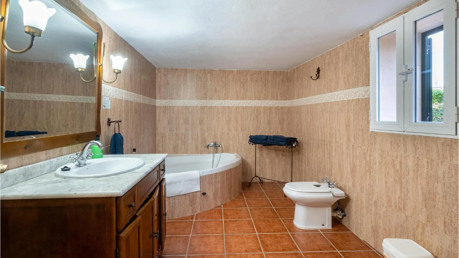 Nice Home In Sineu Sineu (Mallorca)