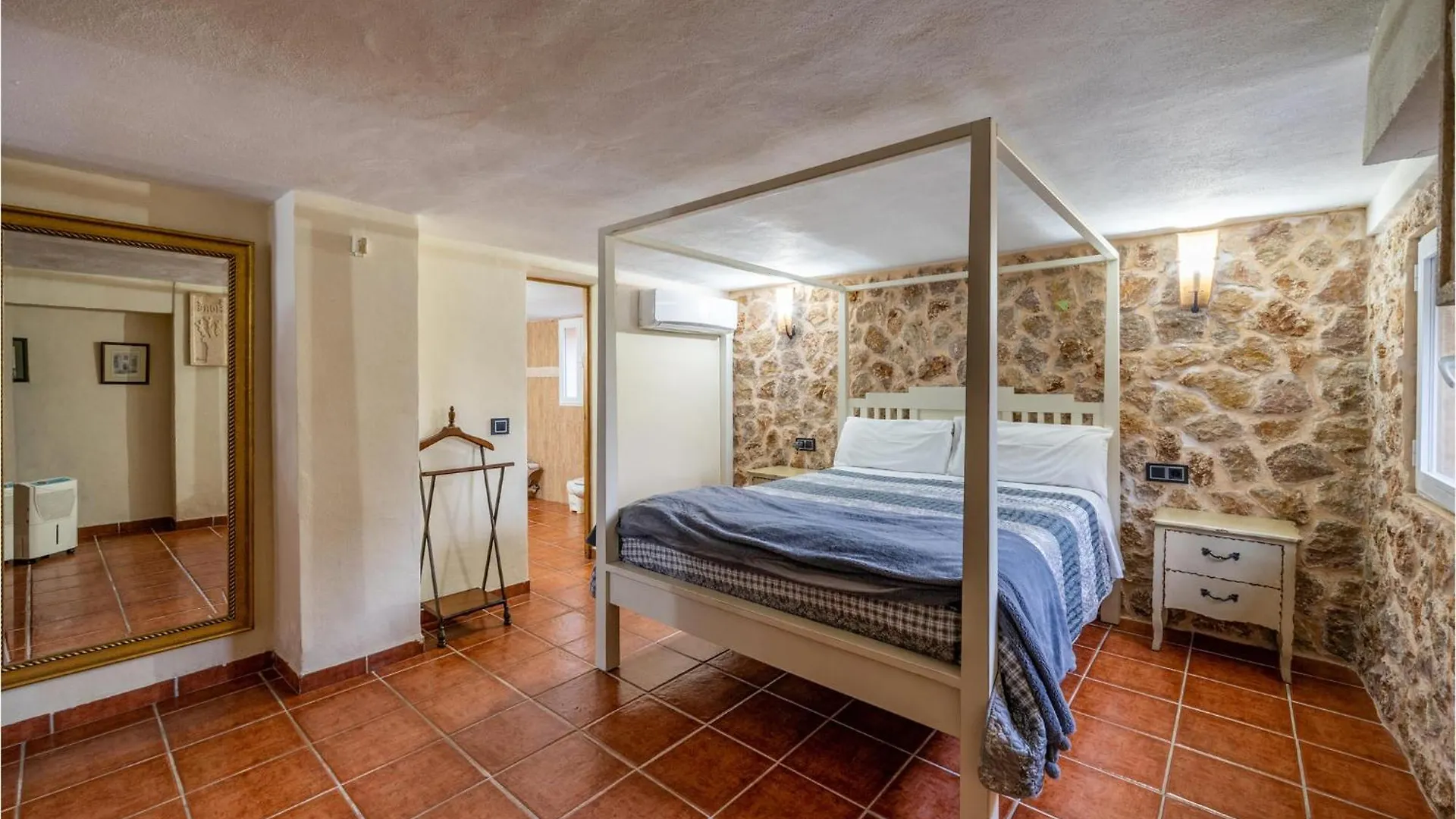 Nice Home In Sineu Spanje